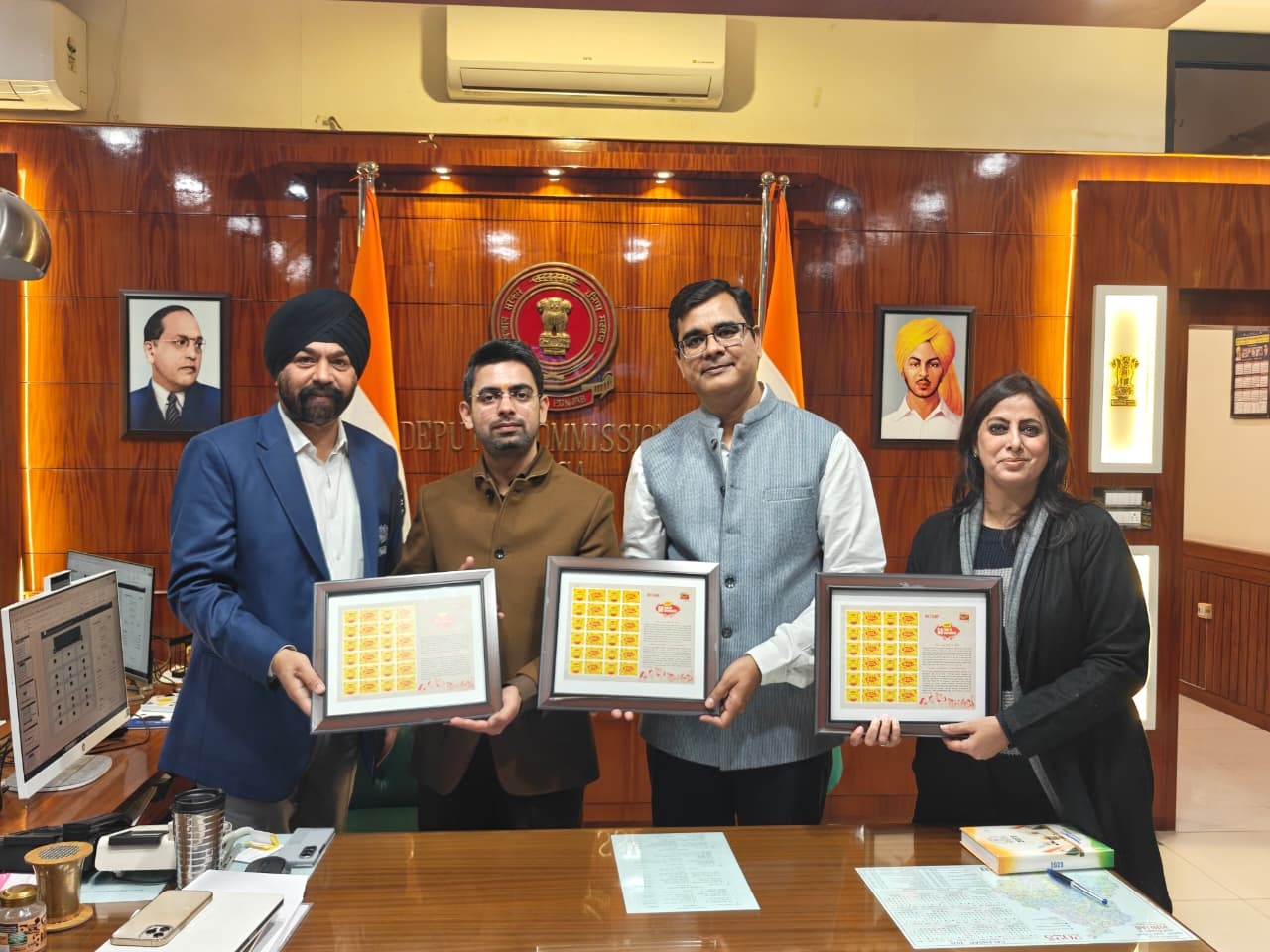 मैगी के 50 साल पूरे, जारी हुआ स्मारक डाक टिकट