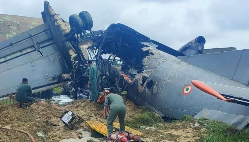 Jorhat: जोरहाट एयरबेस पर एएन-32 विमान हादसे से मचा हड़कंप, भारतीय वायुसेना ने शुरू की जांच