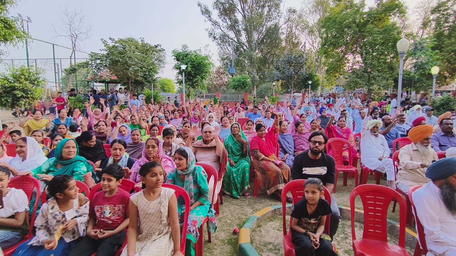 बाबा दीप सिंह नगर पार्क में दूसरा वॉलीबॉल टूर्नामेंट, मेयर पदमजीत सिंह मेहता मुख्य अतिथि