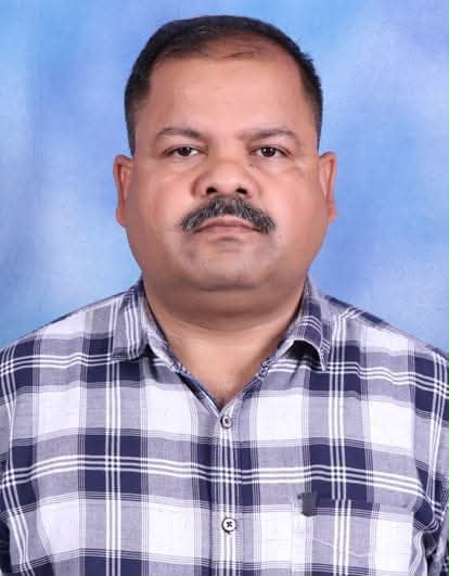 Chandigarh: चंडीगढ़ के सरकारी स्कूल का हाल बेहाल, मुख्य रास्ते पर कीचड़ और पानी से जूझ रहे विद्यार्थी