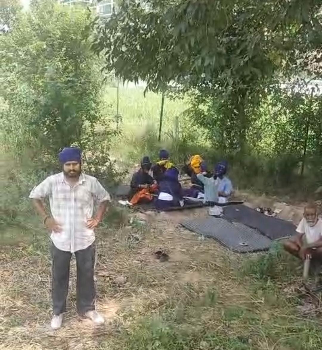 Zirakpur: जीरकपुर में जमीन विवाद ने पकड़ा तूल, कब्जे को लेकर दोनों पक्षों के दावे आमने-सामने